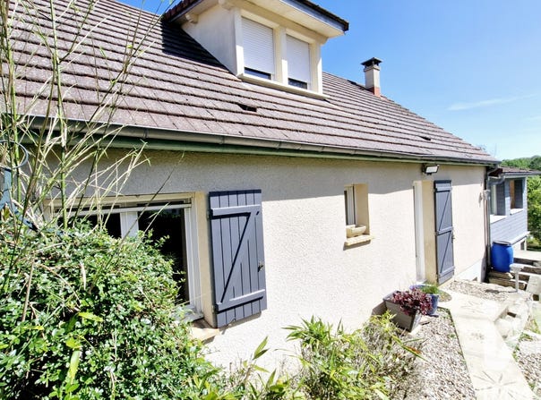 Houx, Centre-Val de Loire 28130