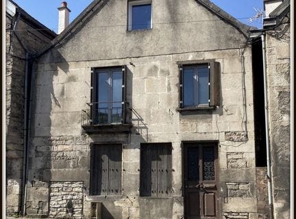 MONTBARD, Bourgogne 21500