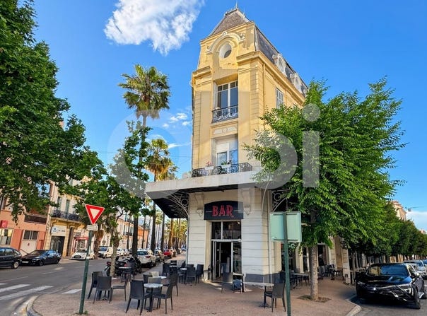 Hyères, Provence-Alpes-Côte-d'Azur 83400