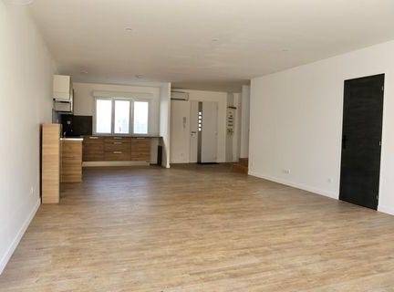 REIMS, Champagne-Ardenne 51100