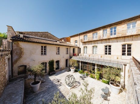 APT, Provence-Alpes-Côte d'Azur 84400