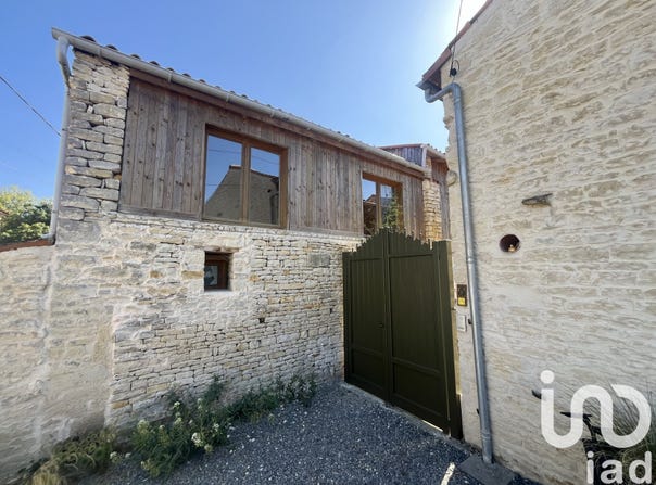 Saint-Hilaire-la-Palud, Poitou-Charentes 79210