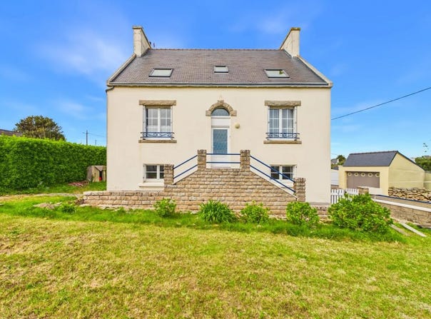 Plouhinec, Brittany 29780