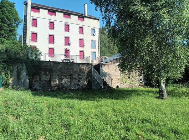 Pontaumur, Auvergne 63380