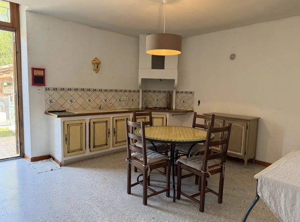 Cabannes, Bouches-du-Rhône 13440