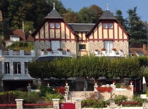 MONTRICHARD, Centre 41400