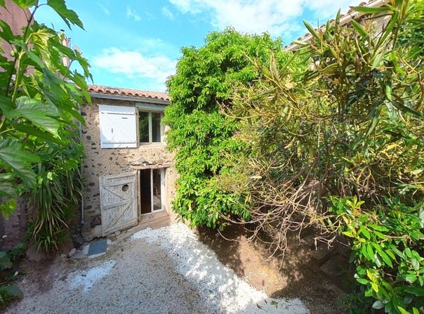 Lézignan-la-Cèbe, Languedoc-Roussillon 34120