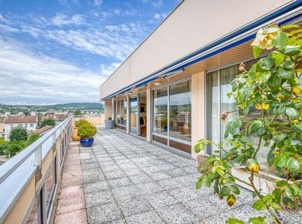 OYONNAX, Rhône-Alpes 01100