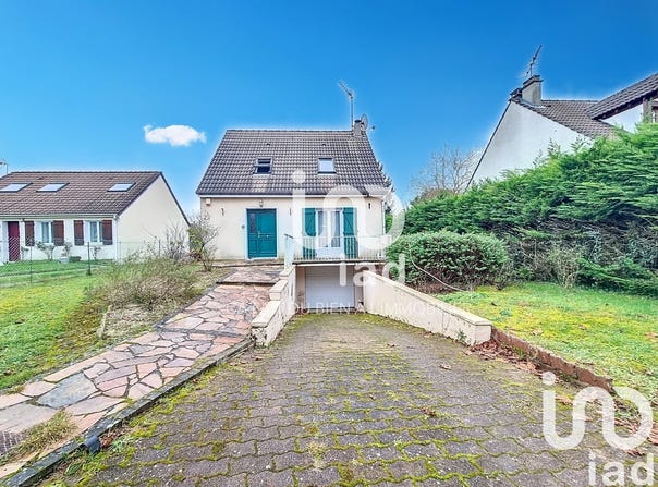 Grisy-Suisnes, Île-de-France 77166