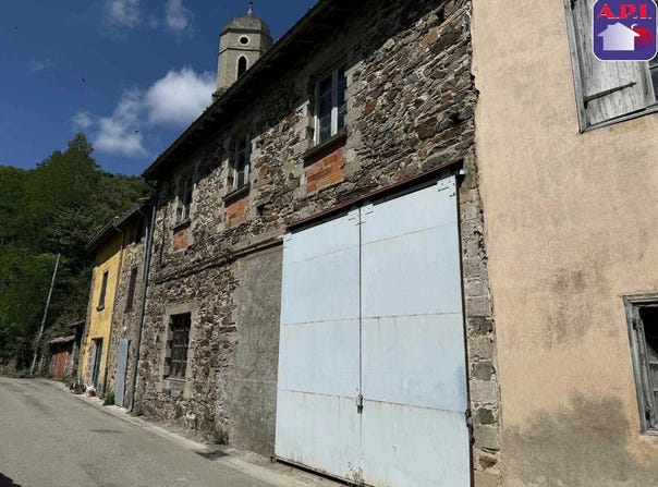 Foix, Ariège 09000