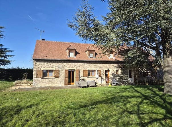 Beaune-la-Rolande, Loiret 45340