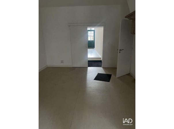 DOLE, Bourgogne-Franche-Comté 39100