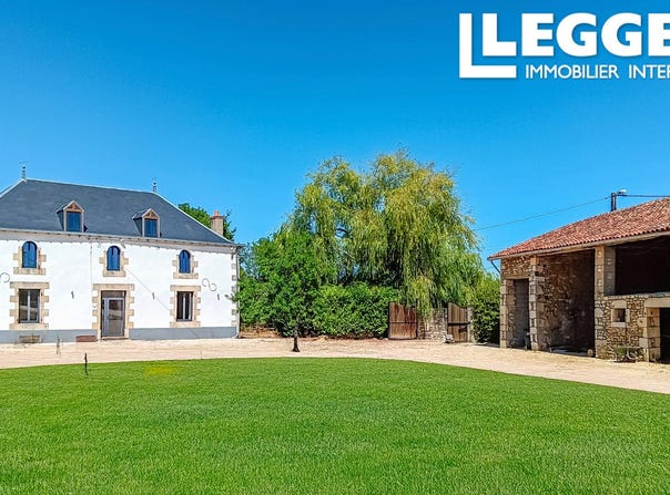 Savigné, Nouvelle-Aquitaine 86400