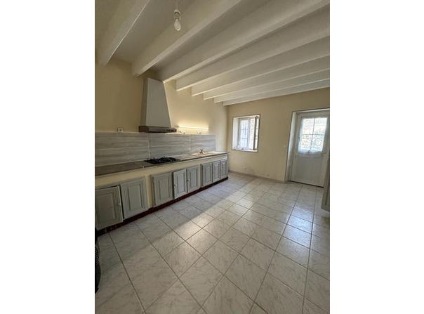 Vouvray-Sur-Loir, Pays de la Loire 72500