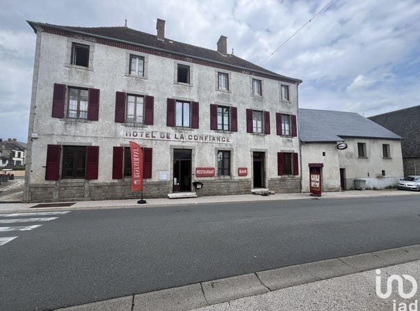 SAINT-AVIT, Auvergne-Rhône-Alpes 63380