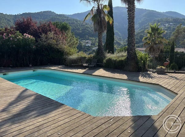 Contes, Provence-Alpes-Côte-d'Azur 06390