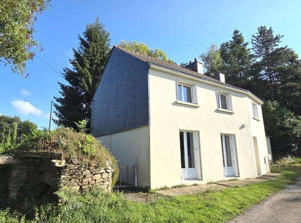 Molac, Brittany 56230