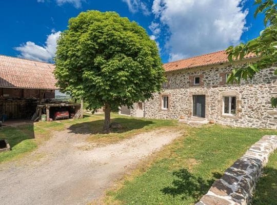 Meilhac, Limousin 87800