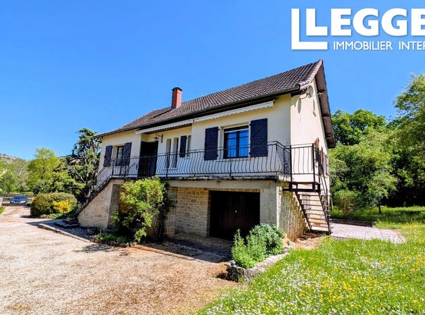 Cajarc, Occitanie 46160