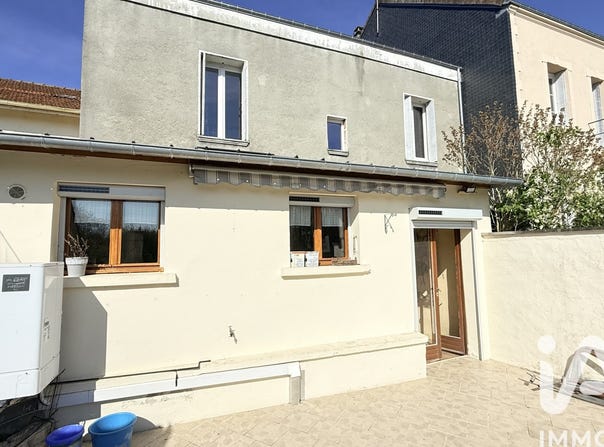 Vouziers, Grand Est 08400