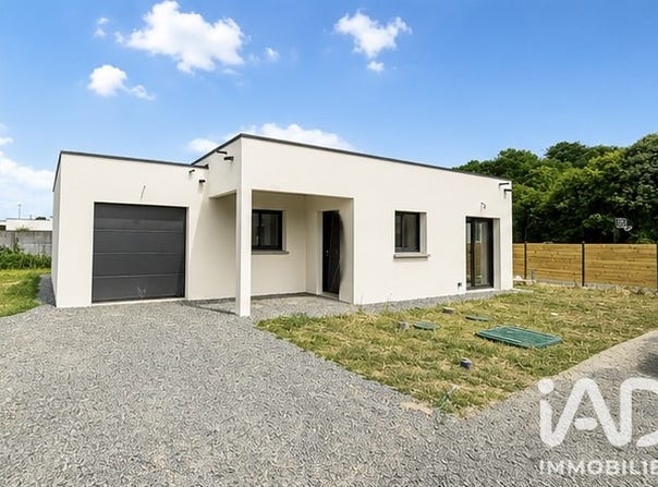 Bains-sur-Oust, Brittany 35600