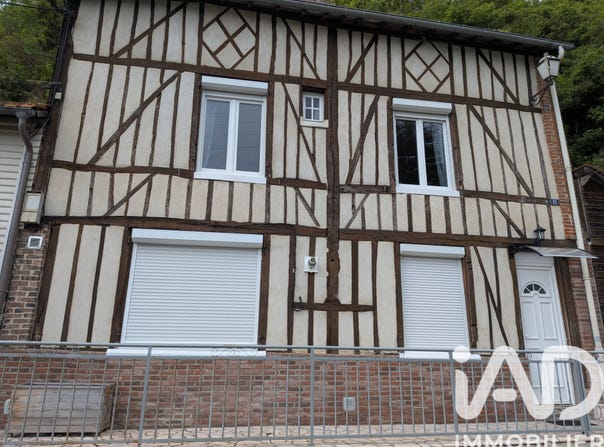 Pont-Audemer, Normandy 27500