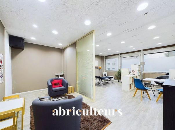 55 Rue du Grand Faubourg, Chartres, Centre-Val de Loire 28000