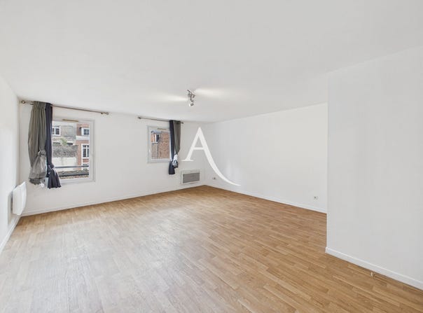 LILLE, Hauts-de-France 59800