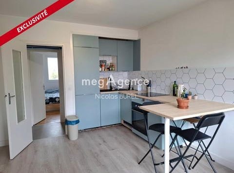 Laval, Pays de la Loire 53000