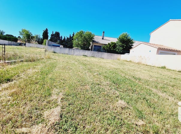 Carpentras, Provence-Alpes-Côte d'Azur 84200