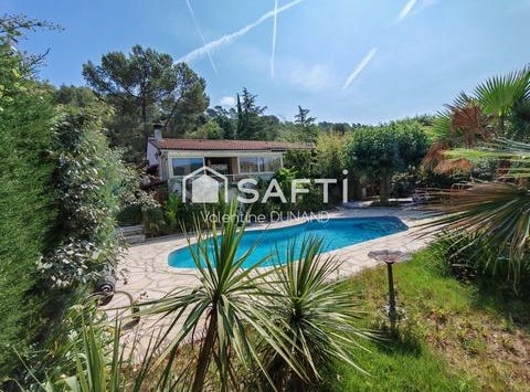 Le Val, Provence-Alpes-Côte d'Azur 83143
