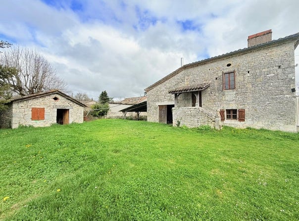 Lauzerte, Midi-Pyrénées 82110