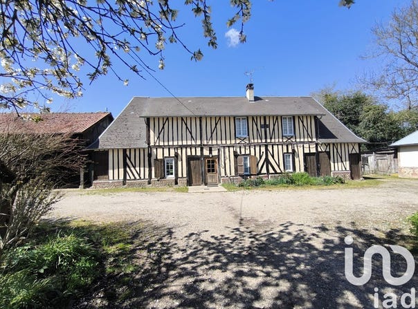 La Noé Poulain, Normandy 27560