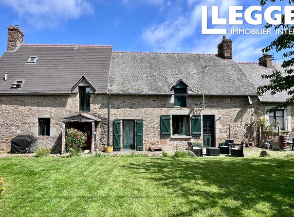 Bazouges-la-Pérouse, Brittany 35560