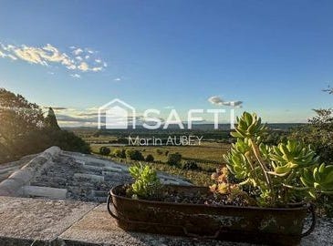 Saint-Siffret, Languedoc-Roussillon 30700