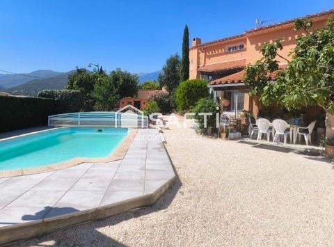 Vinça, Languedoc-Roussillon 66320