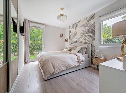 Elancourt, Île-de-France 78990