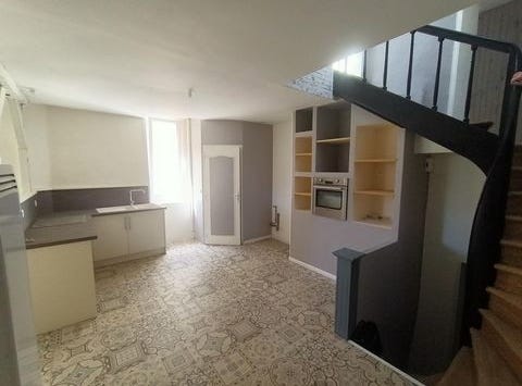 La Suze-Sur-Sarthe, Pays de la Loire 72210