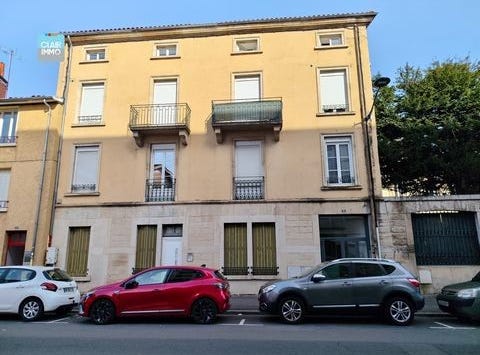 Macon, Bourgogne 71000