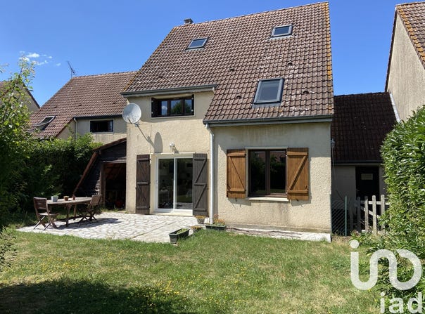 Conty, Hauts-de-France 80160