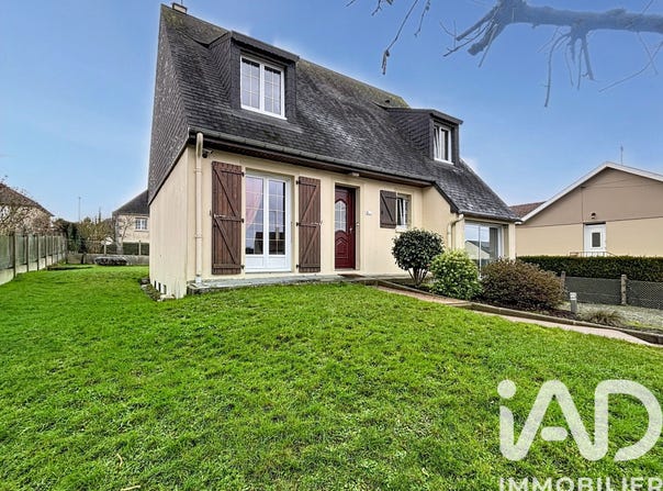 Mayenne, Pays de la Loire 53100