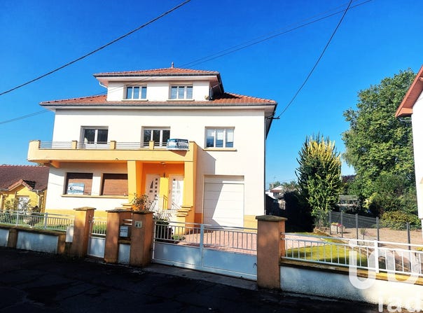 Piennes, Grand Est 54490