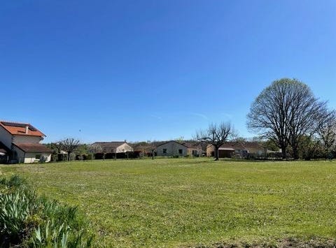 AIXE SUR VIENNE, Limousin 87700