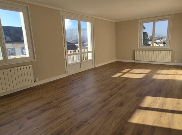 Lons-le-Saunier, Bourgogne-Franche-Comté 39000