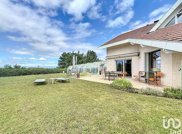 CRANVES-SALES, Auvergne-Rhône-Alpes 74380