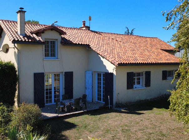 USSON DU POITOU, Nouvelle-Aquitaine 86350