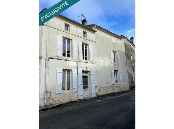 Matha, Poitou-Charentes 17160