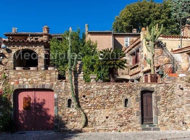 Grimaud, Provence-Alpes-Côte-d'Azur 83310