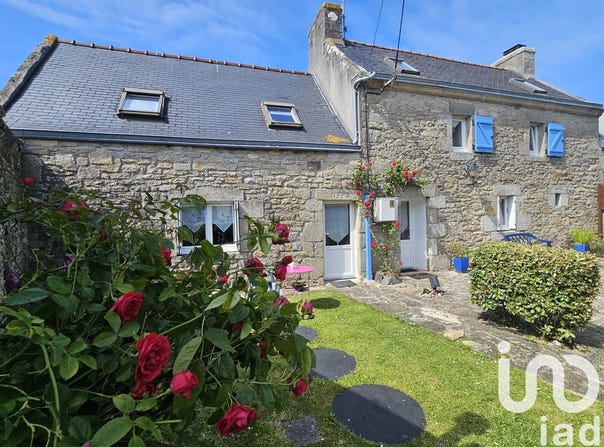 Mahalon, Brittany 29790