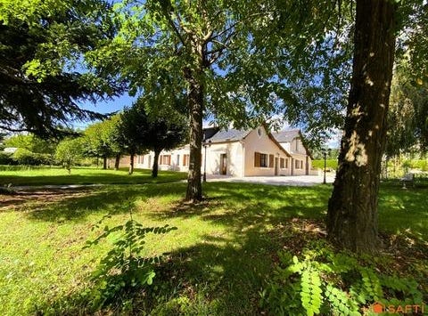 Monts, Centre 37260